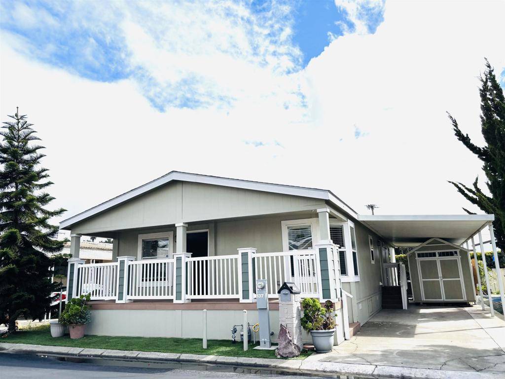 Vista, CA 92084,1010 E BOBIER #137