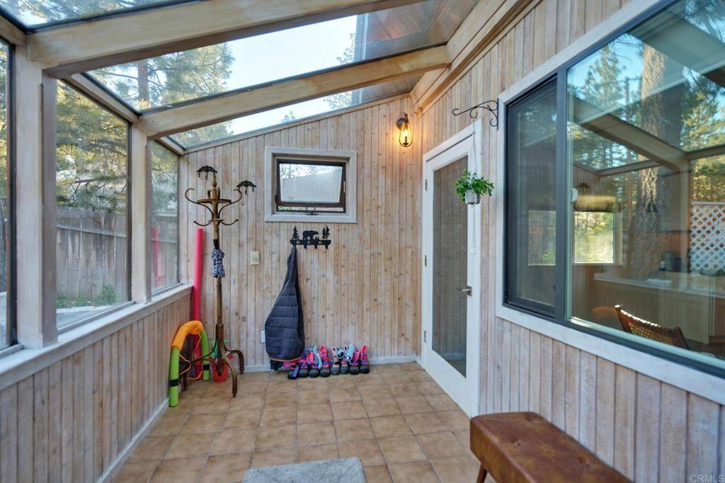 Big Bear City, CA 92314,1111 Elmwood PL