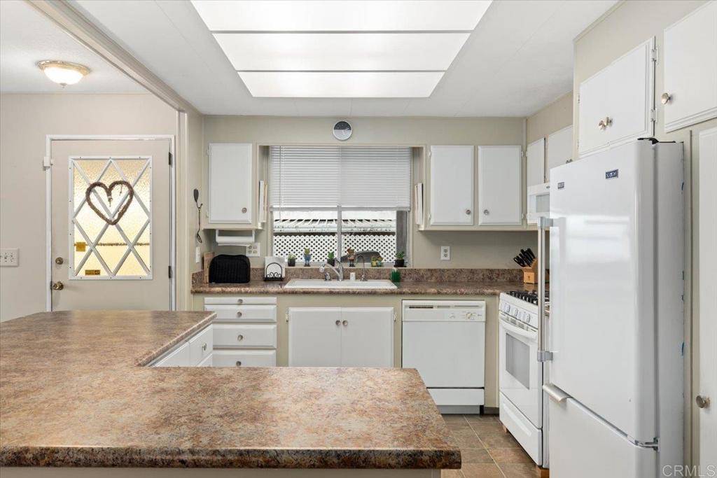 San Marcos, CA 92078,3535 Linda Vista DR #12
