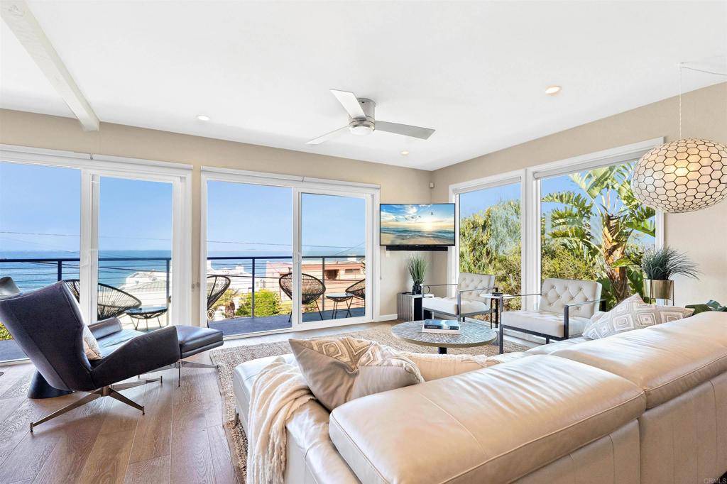 Encinitas, CA 92024,1631 Neptune AVE