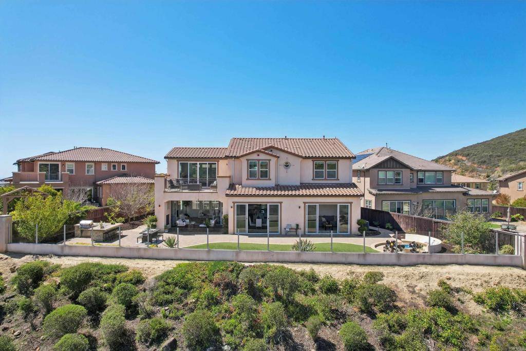 San Marcos, CA 92078,1208 Lexi CT
