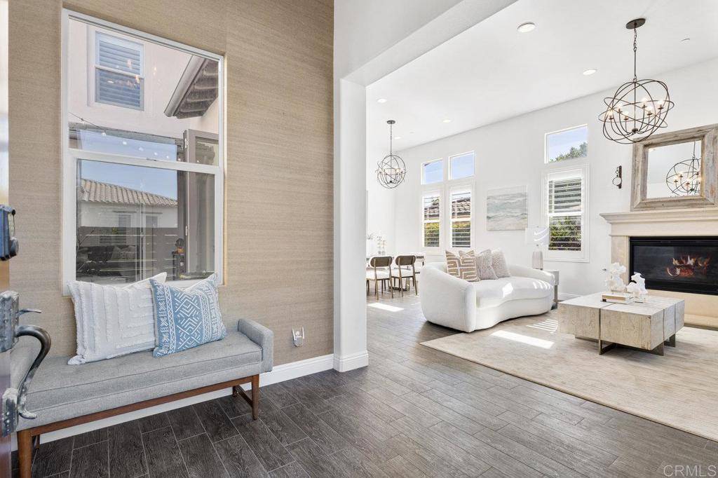 Encinitas, CA 92024,715 Blossom RD