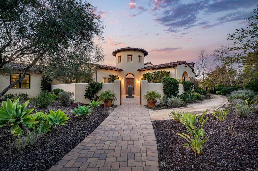 San Diego, CA 92127,7552 Montien Road