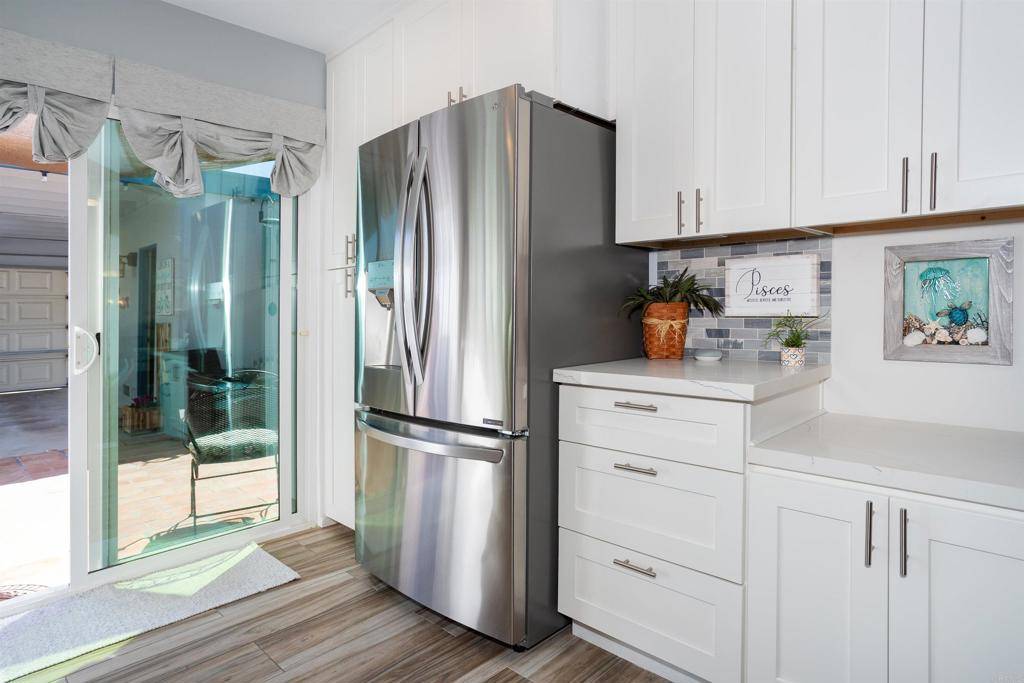 Oceanside, CA 92057,3875 Vista Campana S #16