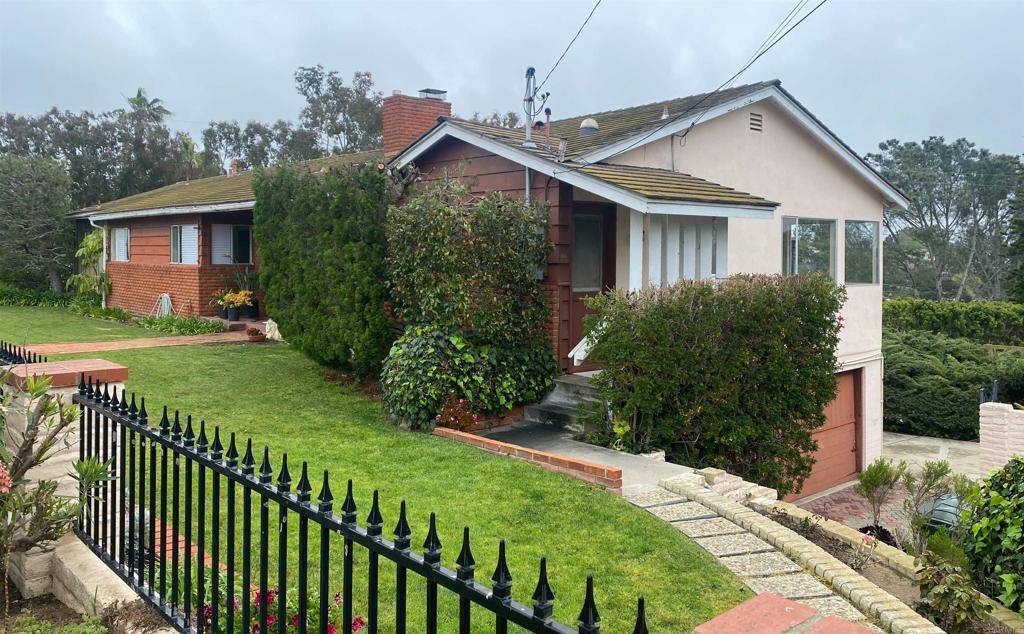 Solana Beach, CA 92075,557 Canyon Dr