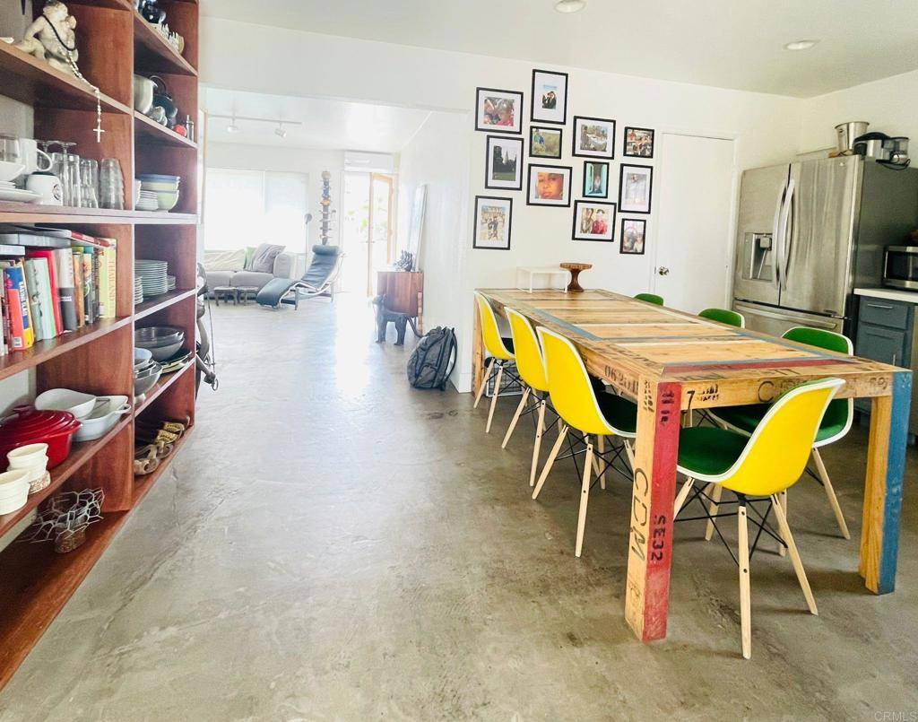San Marcos, CA 92078,3834 La Rosa DR