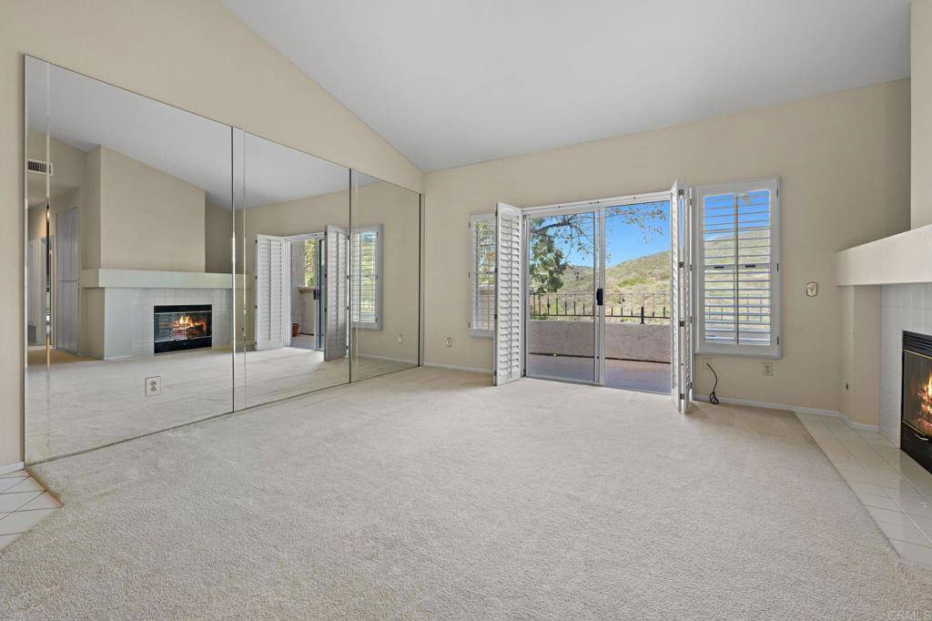 San Diego, CA 92124,11352 Portobelo DR #8