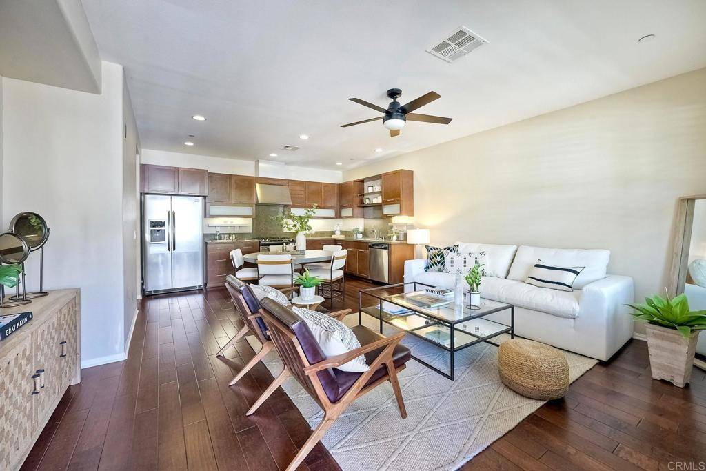 San Diego, CA 92130,10683 Golden Willow Trail #165