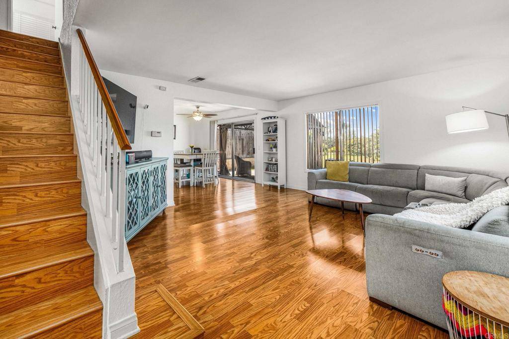 Escondido, CA 92026,1104 Rachel CIR