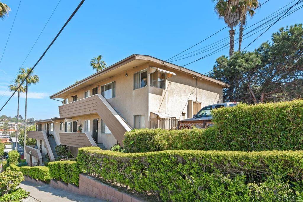 La Mesa, CA 91941,8105 19 Lemon AVE