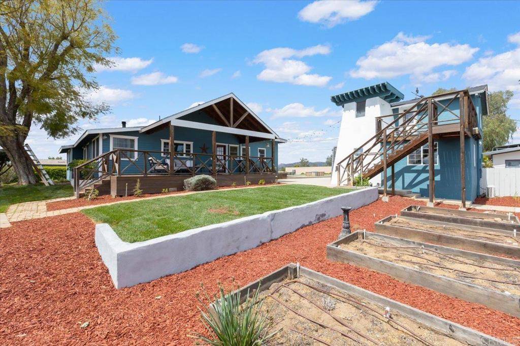 Escondido, CA 92027,1420 Idaho Ave