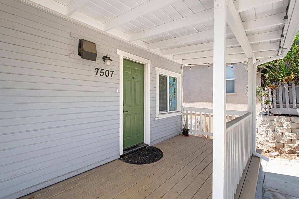 Lemon Grove, CA 91945,7505 07 Mount Vernon ST