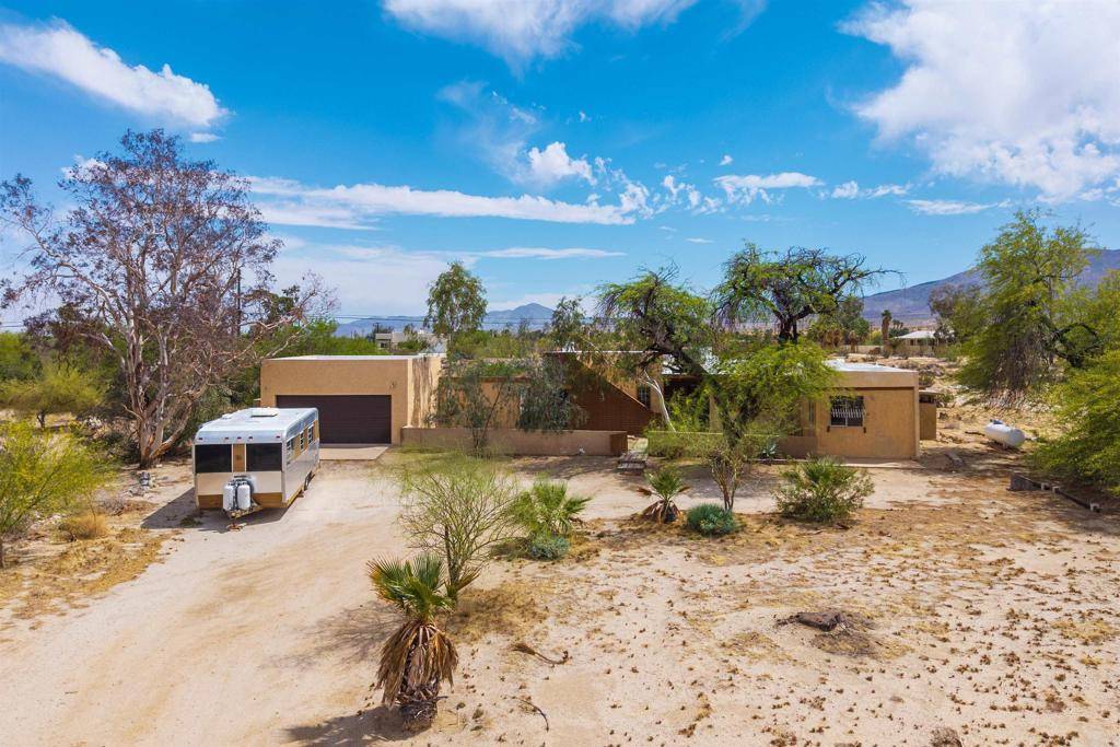 Borrego Springs, CA 92004,3211 Broken Arrow Rd