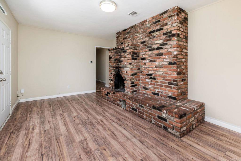 Lemon Grove, CA 91945,2828 Massachusetts AVE