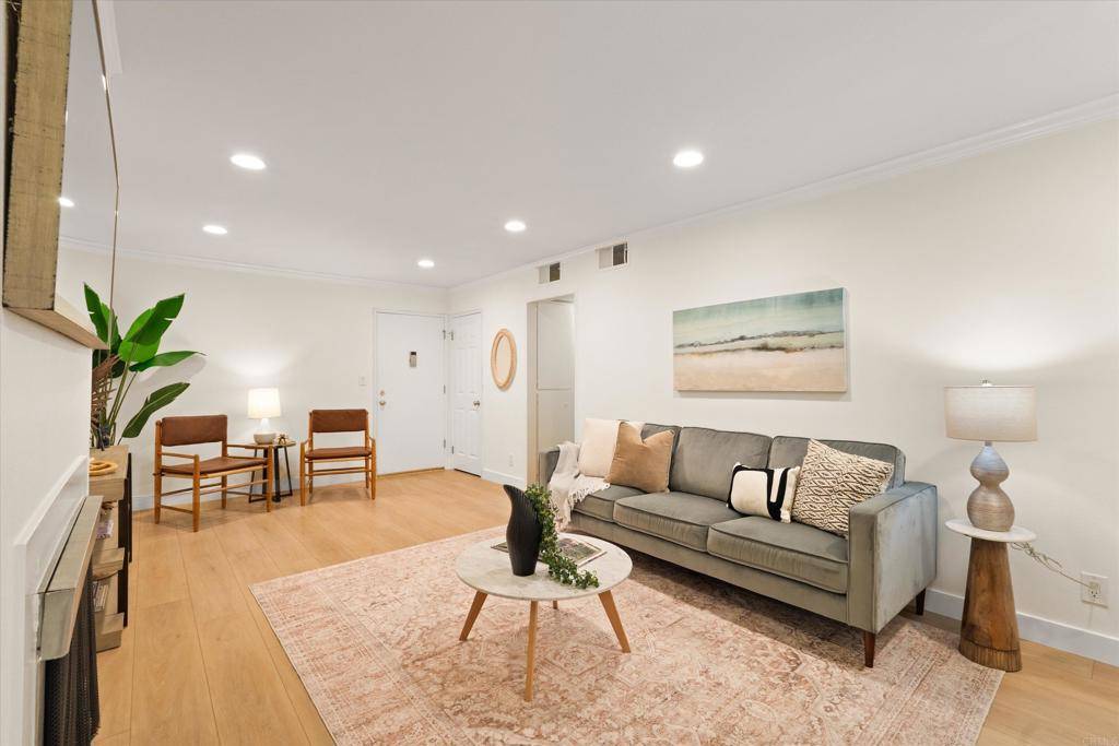 Culver City, CA 90230,9108 Summertime LN