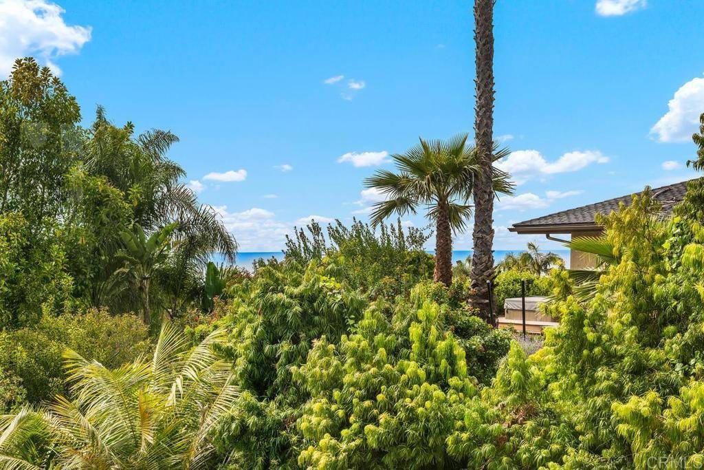 La Jolla, CA 92037,2500 Torrey Pines RD #305