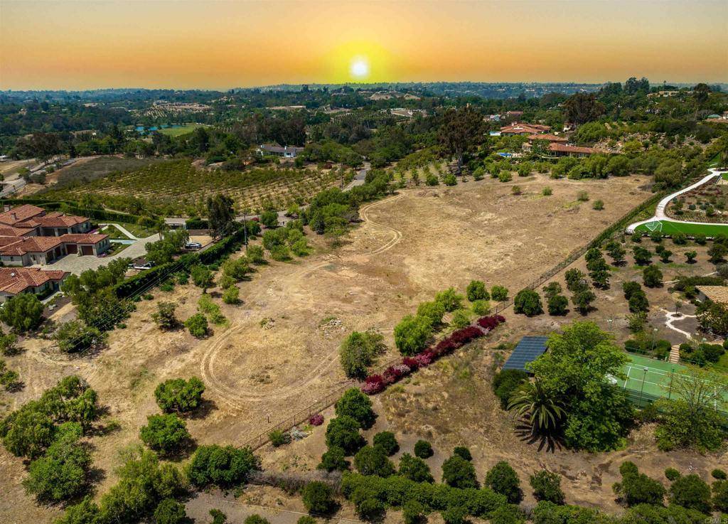 Rancho Santa Fe, CA 92067,6458 El Camino Del Norte