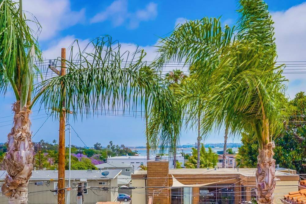 San Diego, CA 92109,2167 Grand AVE