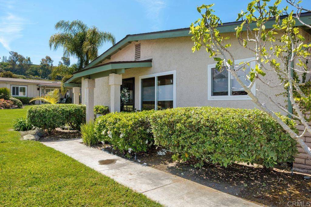 Oceanside, CA 92057,4418 Chickadee WAY