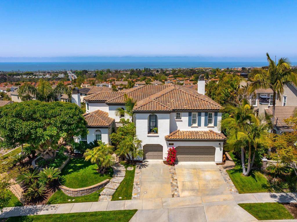 Carlsbad, CA 92011,7076 Heron Cir