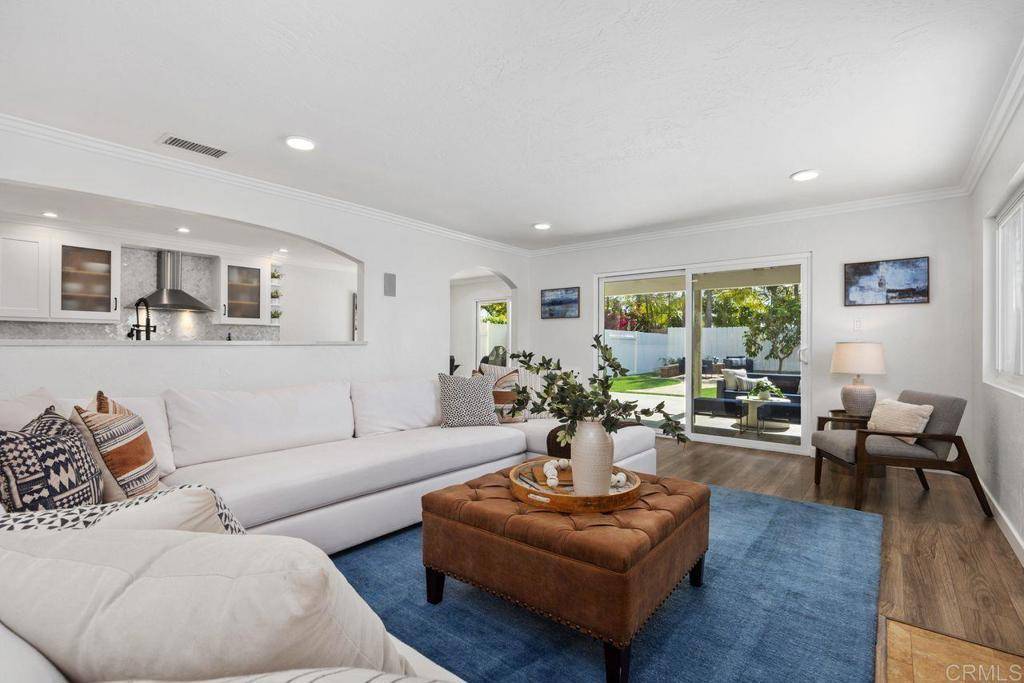Carlsbad, CA 92009,6709 Cantil ST