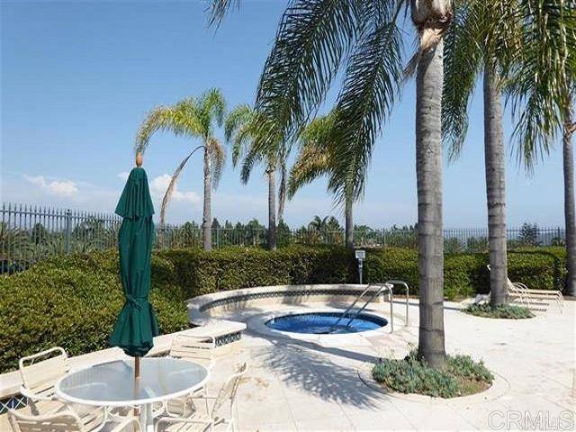 Carlsbad, CA 92011,7275 Surfbird CIR
