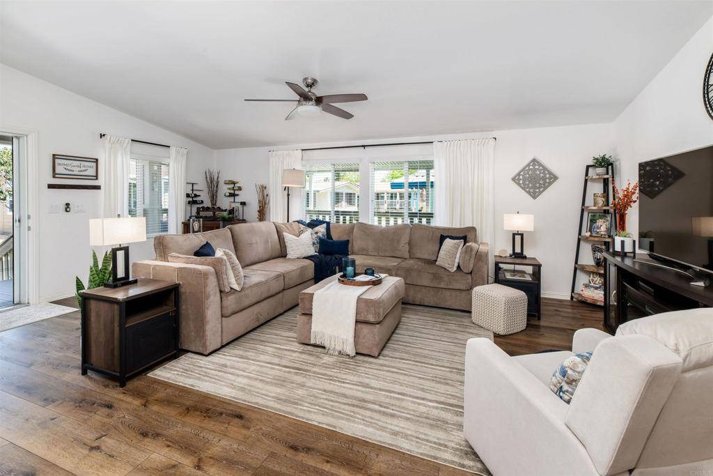 Carlsbad, CA 92010,5127 Don Miguel DR