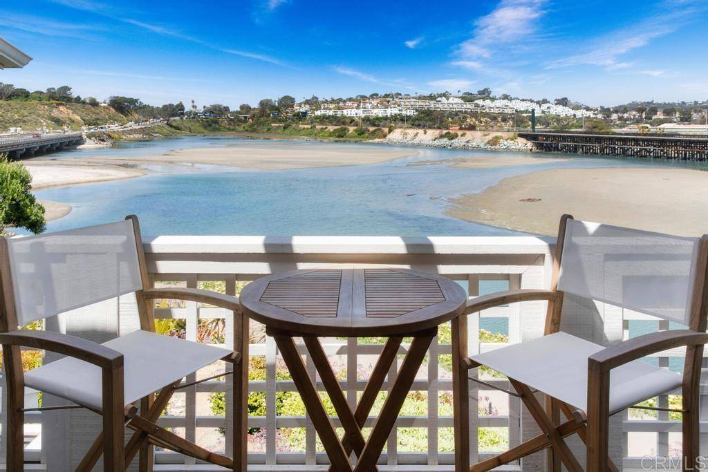 Del Mar, CA 92014,2923 Sandy Pointe #8