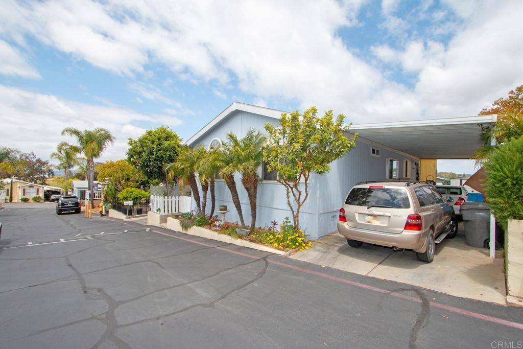 Fallbrook, CA 92028,1455 Alturas #146