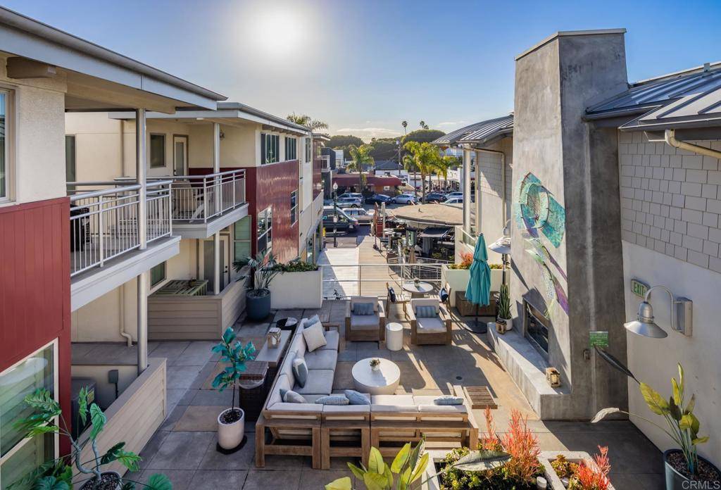 Encinitas, CA 92024,687 S Coast Highway 101 #232