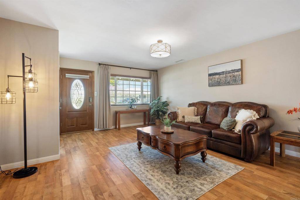 Oceanside, CA 92054,2250 Crestline DR