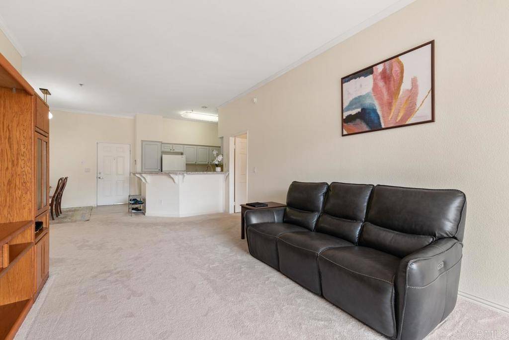 San Diego, CA 92131,10832 Scripps Ranch Blvd. #307