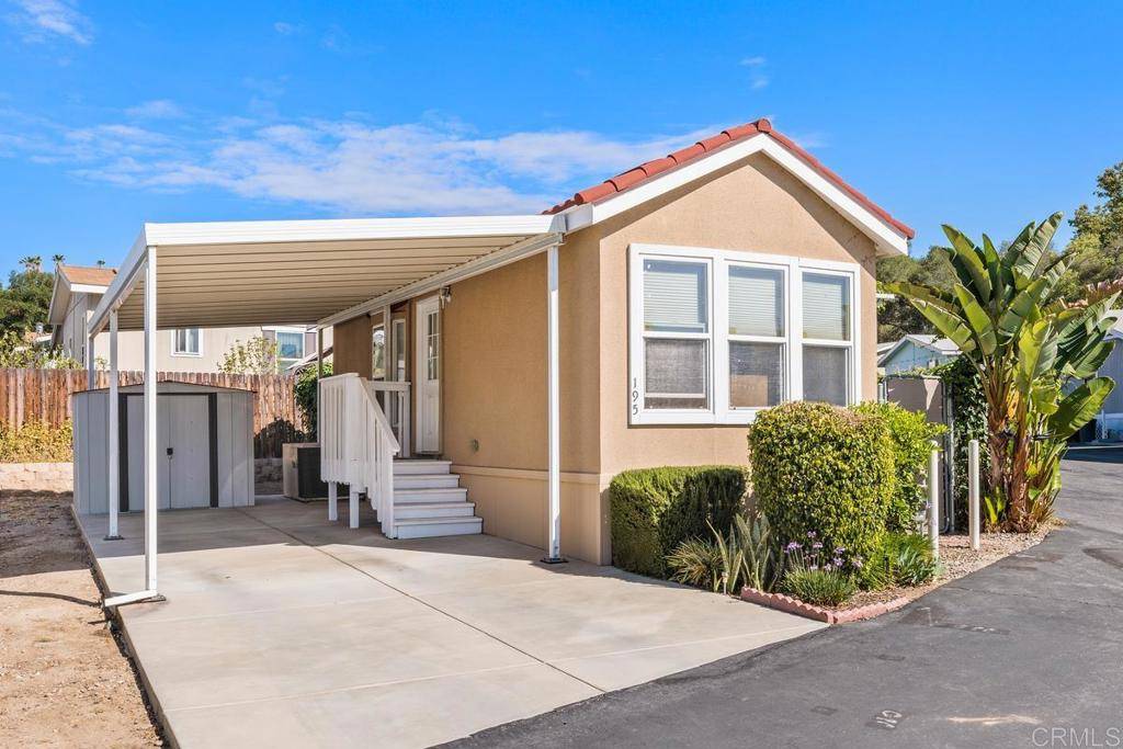 Fallbrook, CA 92028,3909 Reche RD #195