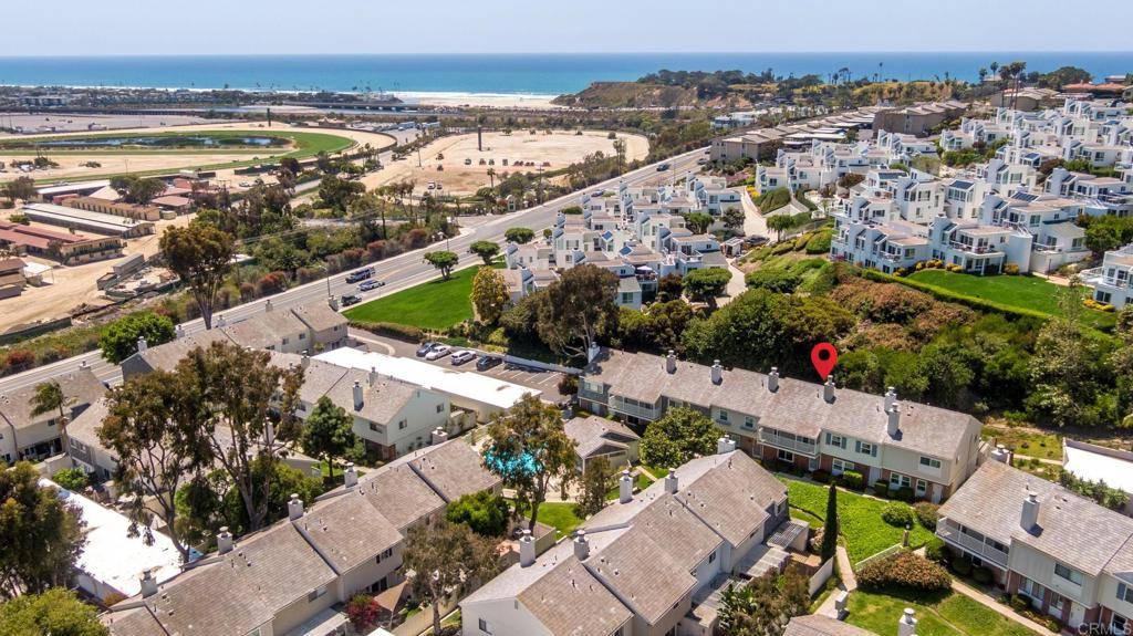 Solana Beach, CA 92075,827 Del Mar Downs RD #E