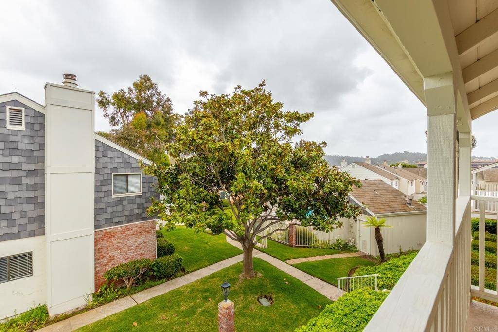 Solana Beach, CA 92075,827 Del Mar Downs RD #E