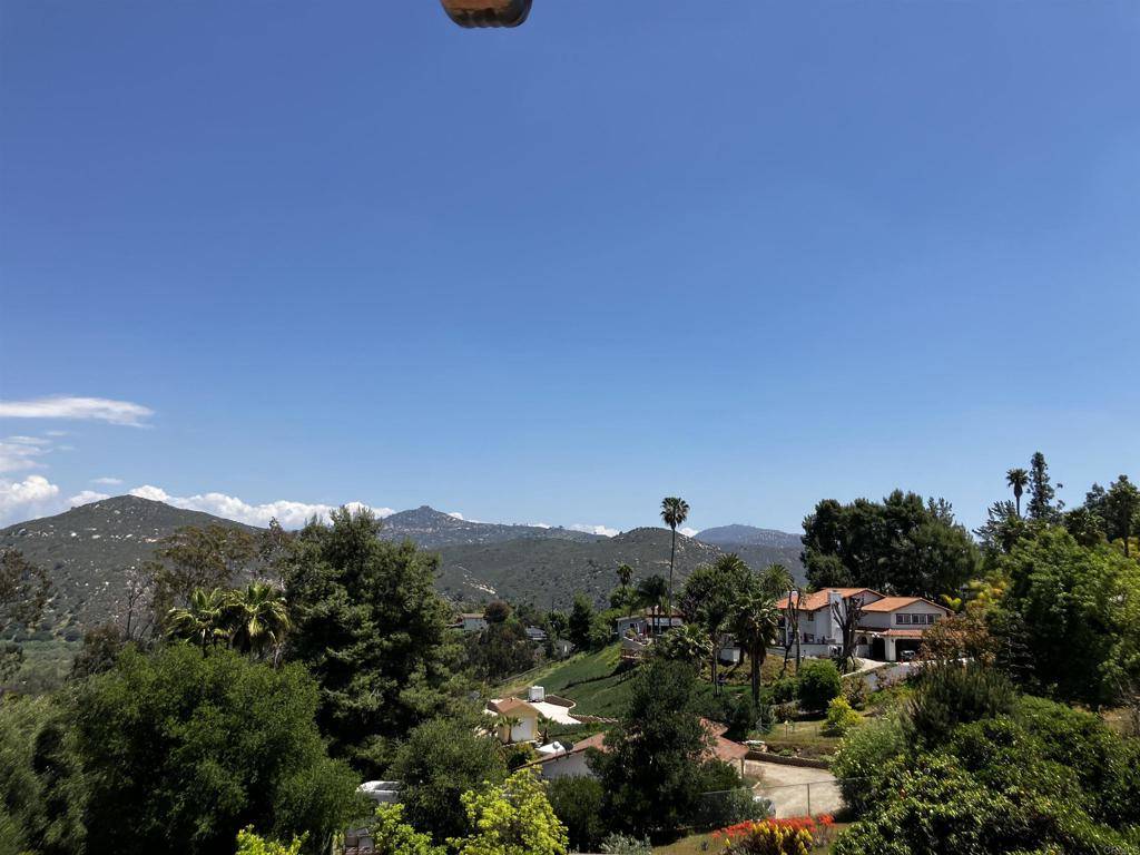 Escondido, CA 92025,2626 Sunset