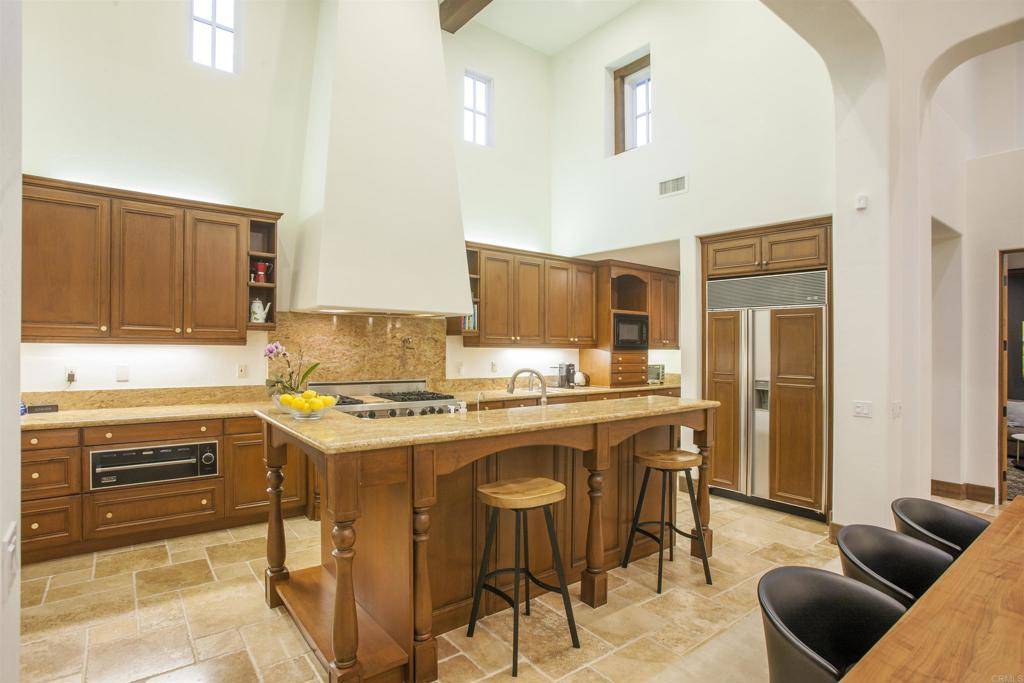 Rancho Santa Fe, CA 92091,7031 Calle Portone