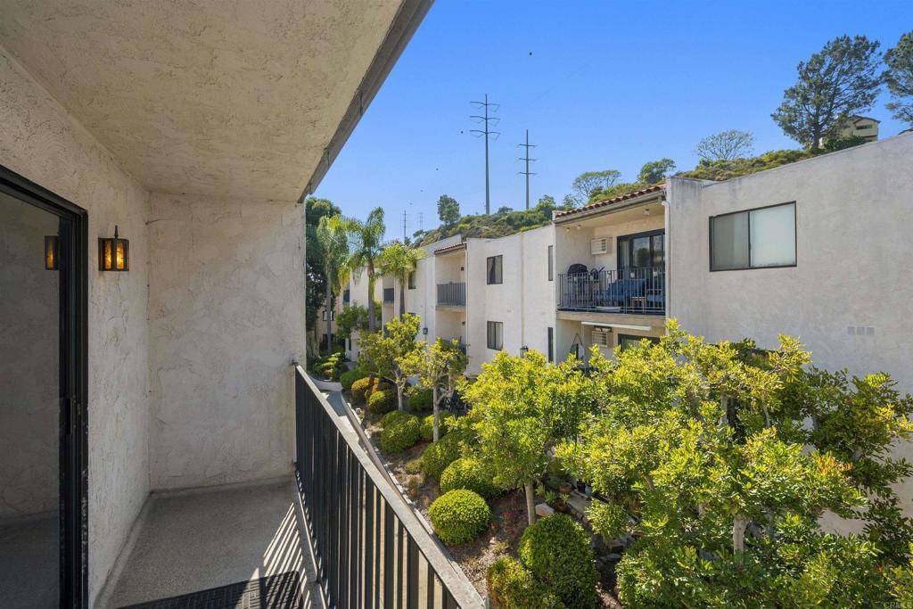 San Diego, CA 92108,6780 Friars RD #321