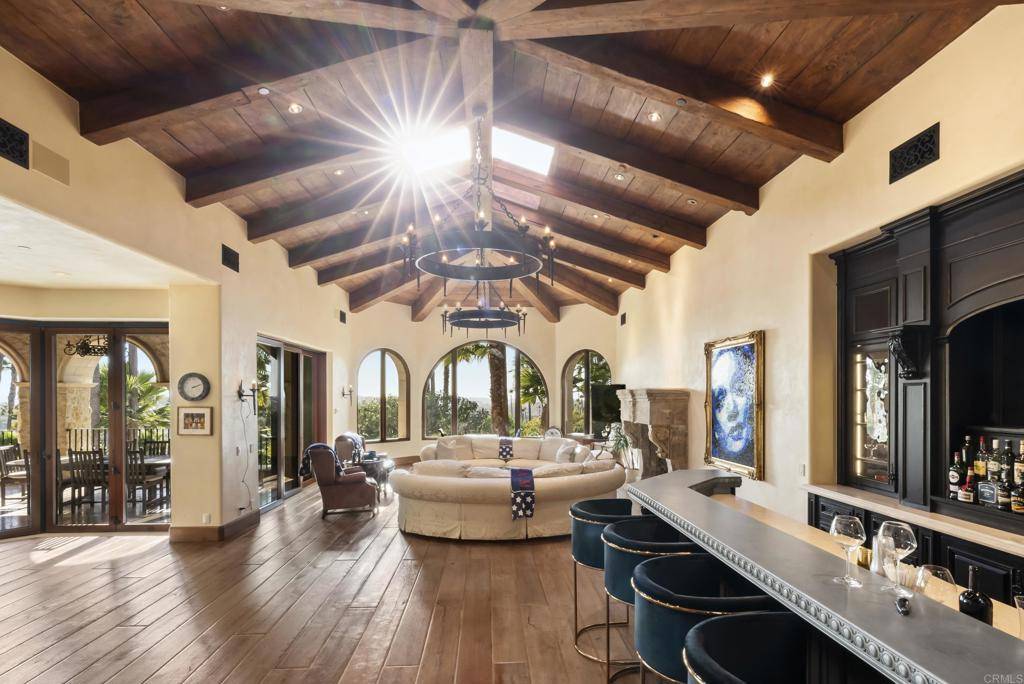 Rancho Santa Fe, CA 92067,18127 Via Roswitha