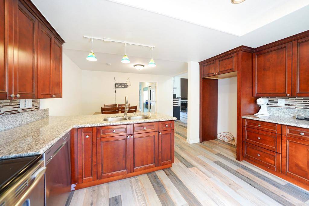 Ramona, CA 92065,15719 Davis Cup LN