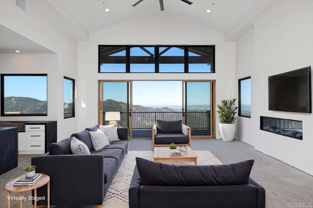 Escondido, CA 92026,9607 Misty Meadow Lane