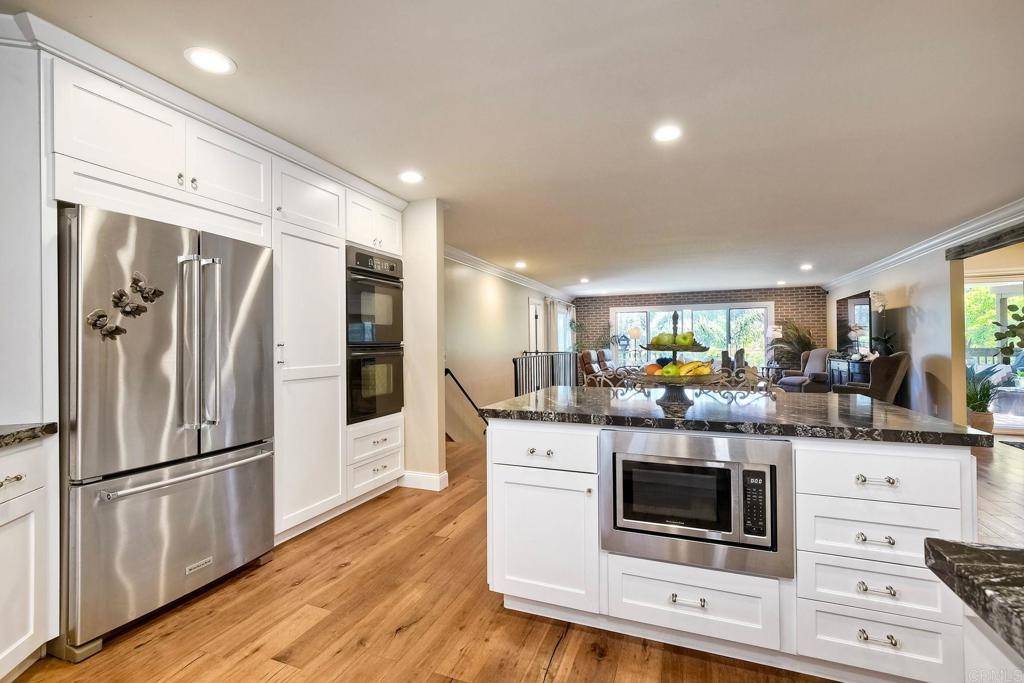 Escondido, CA 92025,2518 Nabal ST