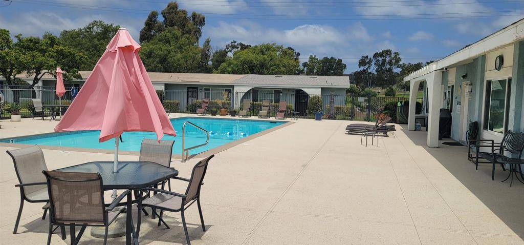 Oceanside, CA 92057,3552 Bartlett Ave