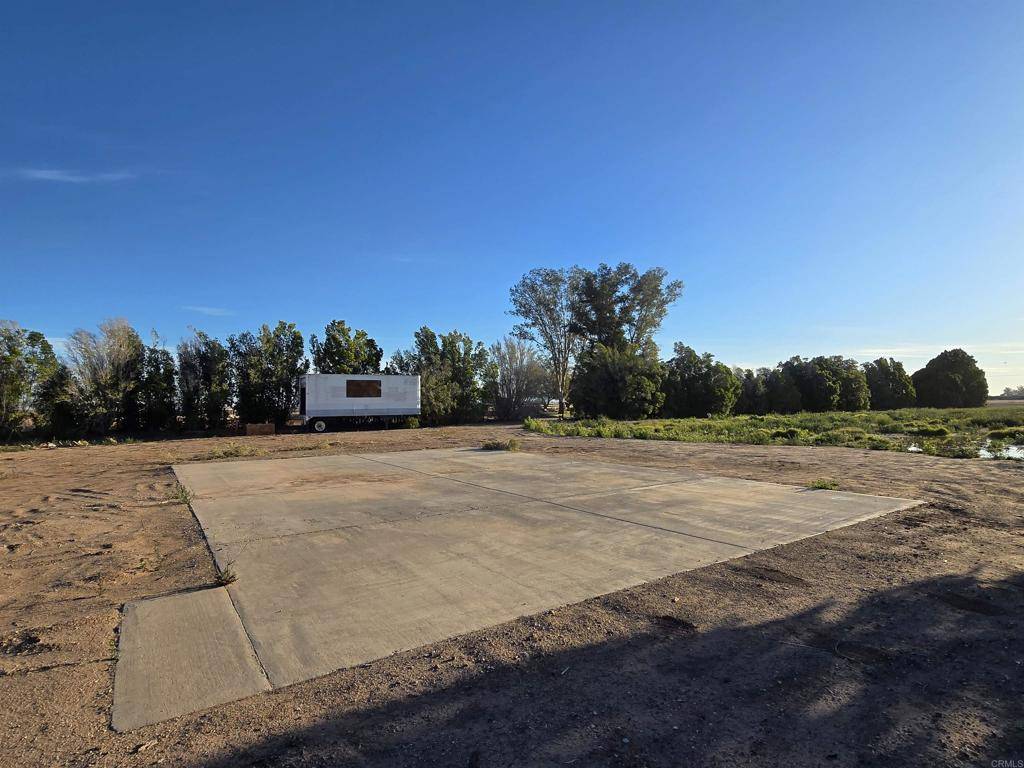 Holtville, CA 92243,2465 Meloland RD