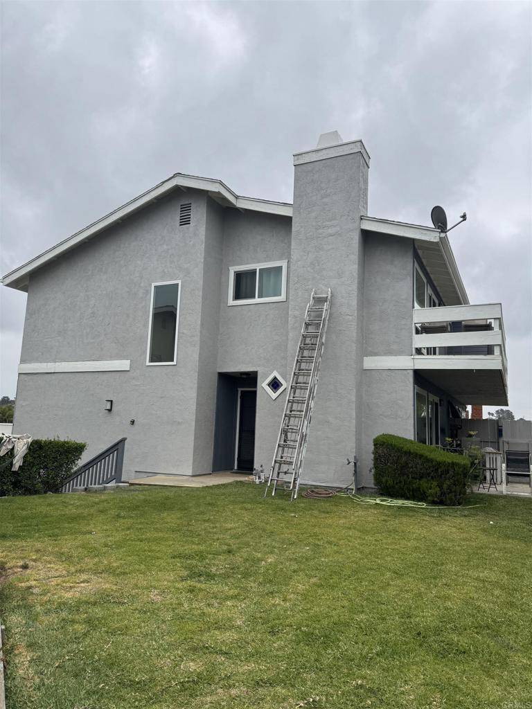 Encinitas, CA 92024,166 168 COOP COURT