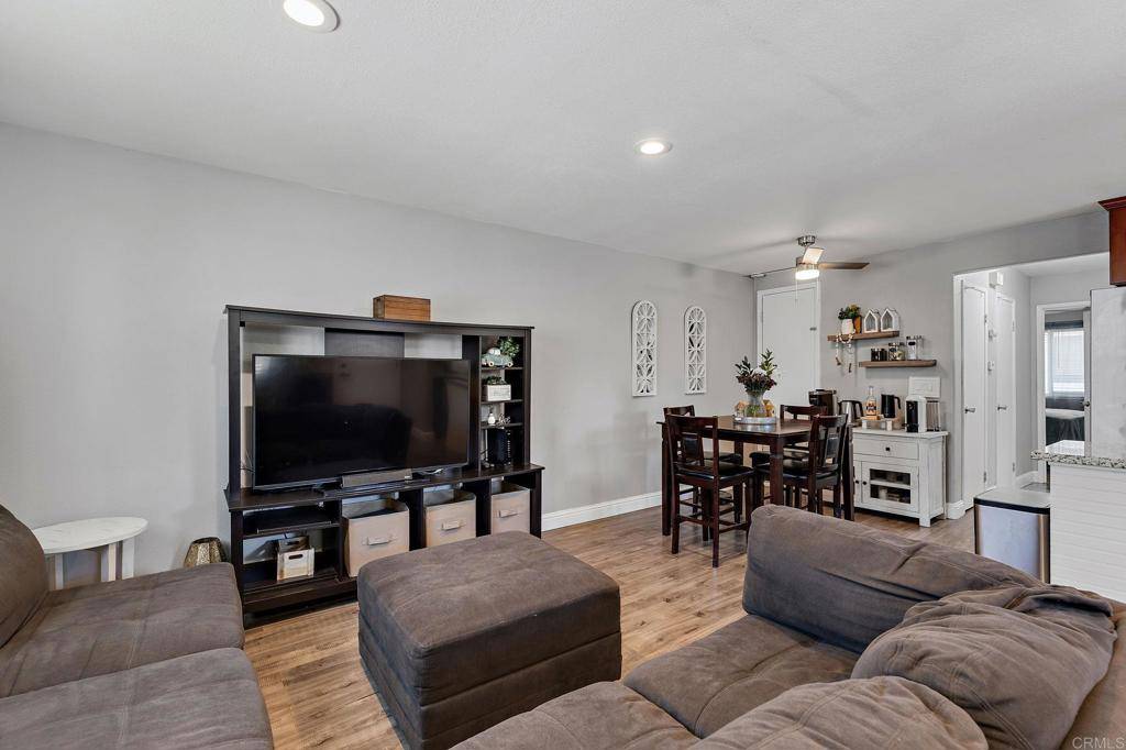 Elk Grove, CA 95624,8943 El Mirador DR #4