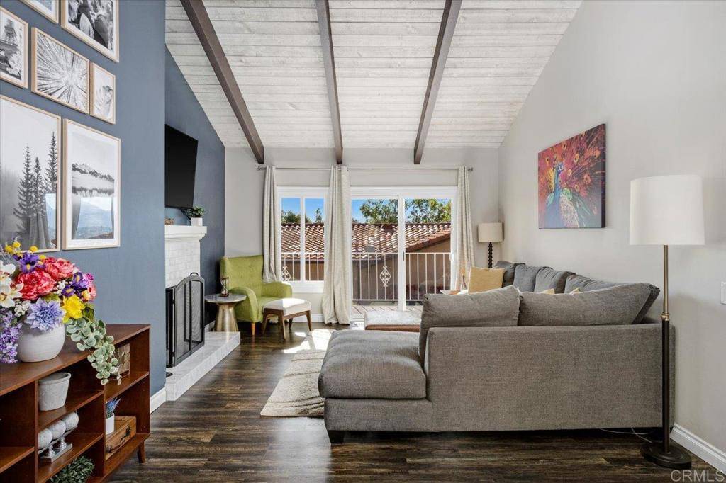 Escondido, CA 92025,215 Cranston Crest