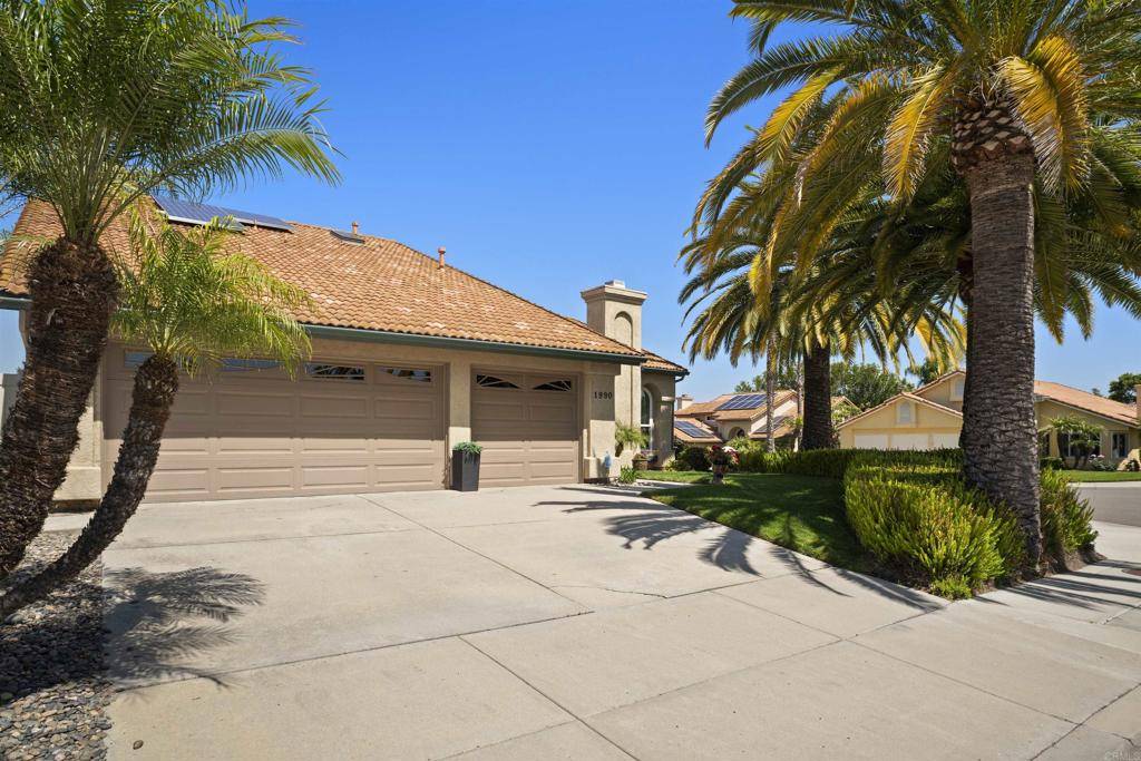 Oceanside, CA 92056,1990 Willowbrook DR