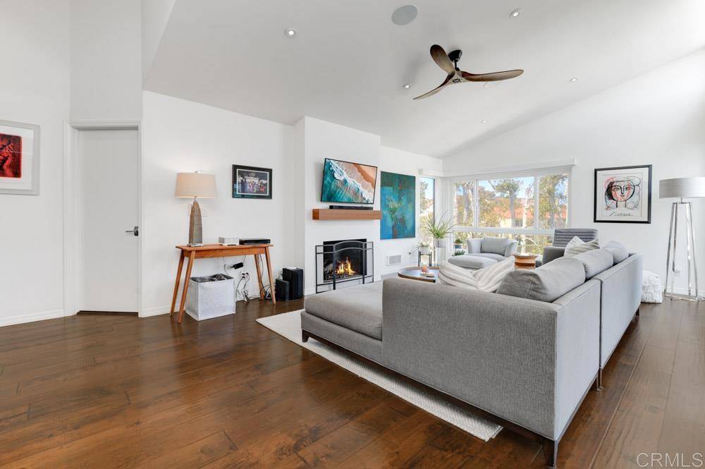 Solana Beach, CA 92075,503 S Sierra #162