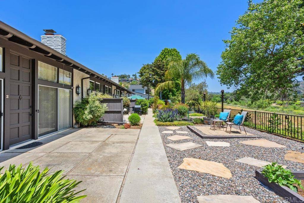 Fallbrook, CA 92028,3404 Oak Cliff Dr #2